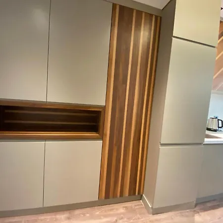 Free Parking In A Tower Near Mall Of